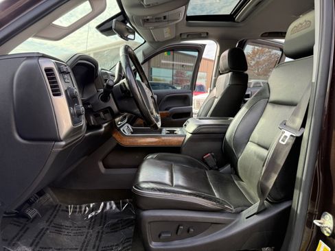 Used 2018 Chevrolet Silverado 2500 High Country image 10