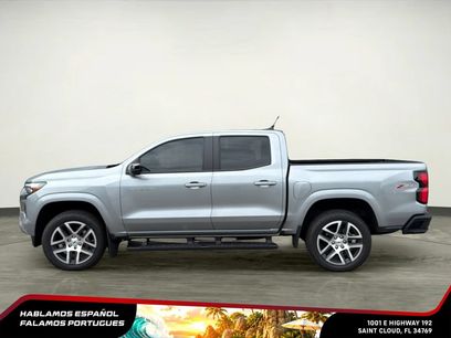 Used 2024 Chevrolet Colorado Z71 w/ Z71 Convenience Package 2
