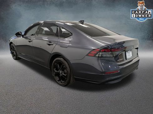 Certified 2025 Honda Accord SE image 6