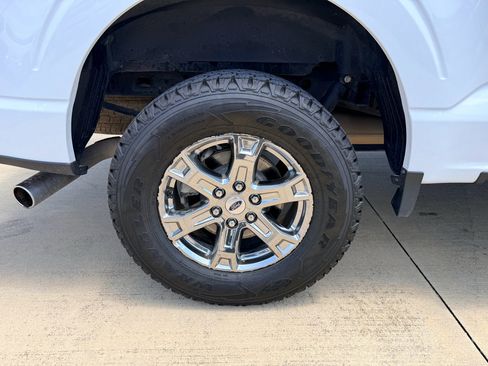 Used 2022 Ford F150 XLT w/ Equipment Group 301A Mid AWD/4WD image 27