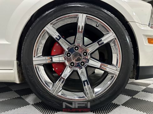 Used 2007 Ford Mustang GT RWD image 16