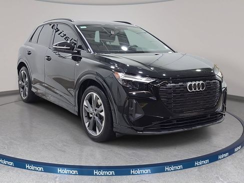 Used 2024 Audi Q4 e-tron Premium Plus w/ Premium Plus AWD/4WD image 4