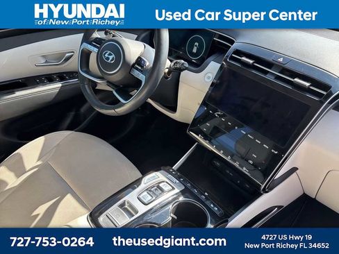Used 2024 Hyundai Tucson Limited image 6