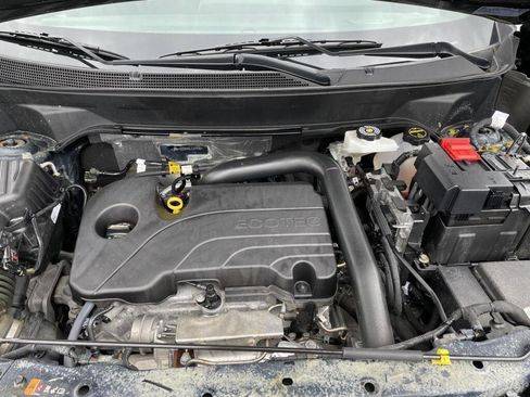 Used 2025 Chevrolet Equinox RS w/ Safety and Technology Package AWD/4WD image 11