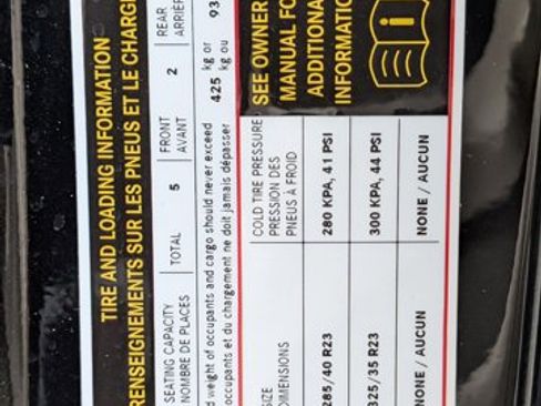 Used 2024 Mercedes-Benz Maybach GLS 600 4MATIC image 22