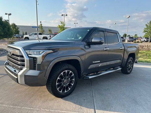 Used 2022 Toyota Tundra Limited AWD/4WD image 3