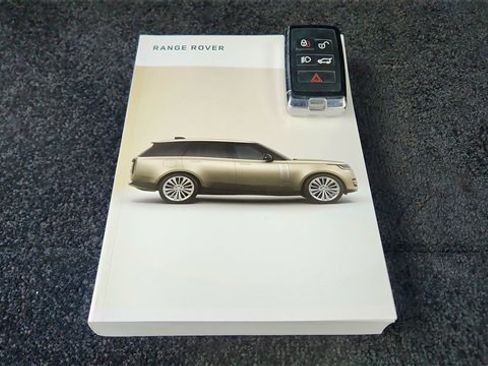 Used 2024 Land Rover Range Rover Long Wheelbase SE image 66