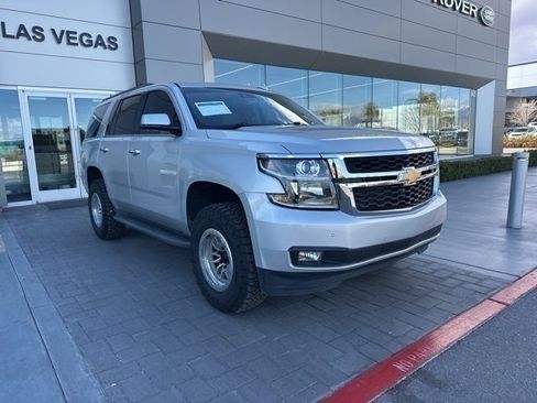 Used 2016 Chevrolet Tahoe LT w/ Luxury Package image 3