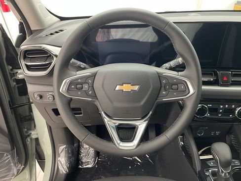 New 2026 Chevrolet TrailBlazer LT w/ Convenience Package AWD/4WD image 10