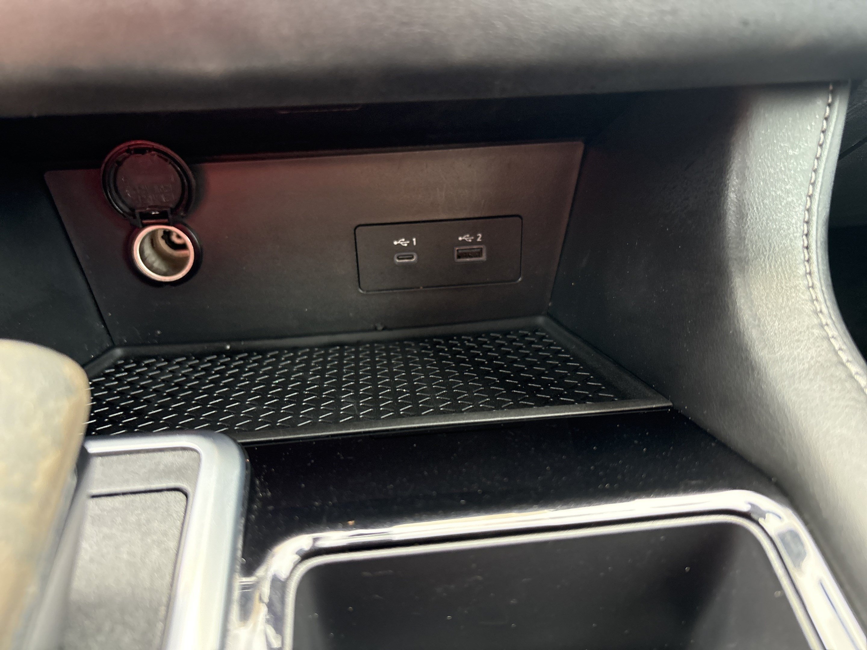 Used 2022 Nissan Pathfinder SV FWD image 14