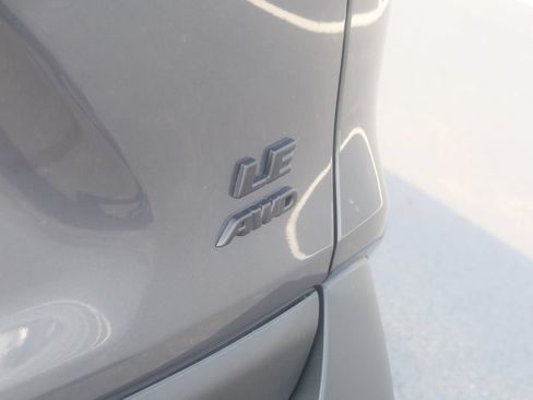 Used 2025 Toyota RAV4 LE AWD/4WD image 23