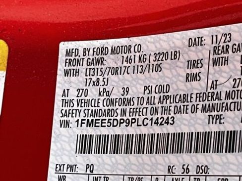 Used 2023 Ford Bronco Wildtrak image 34