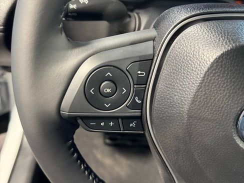 New 2026 Toyota Corolla Cross LE image 39