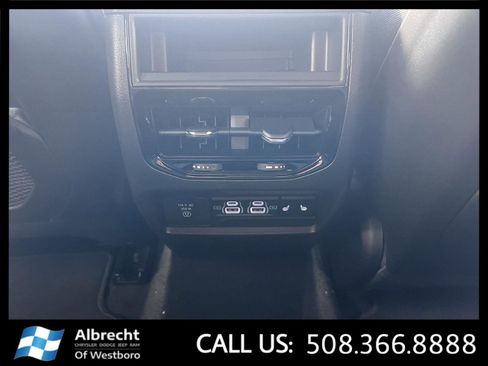 New 2025 Jeep Grand Cherokee Limited image 19