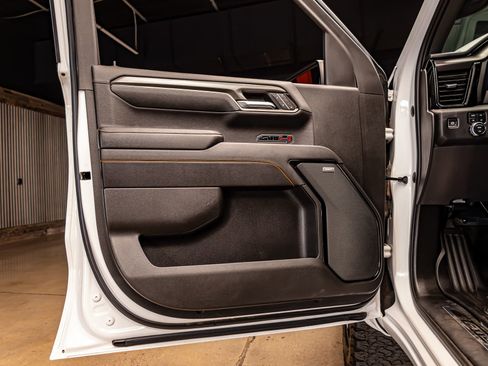 Used 2023 GMC Sierra 1500 AT4 w/ AT4 Premium Package image 28