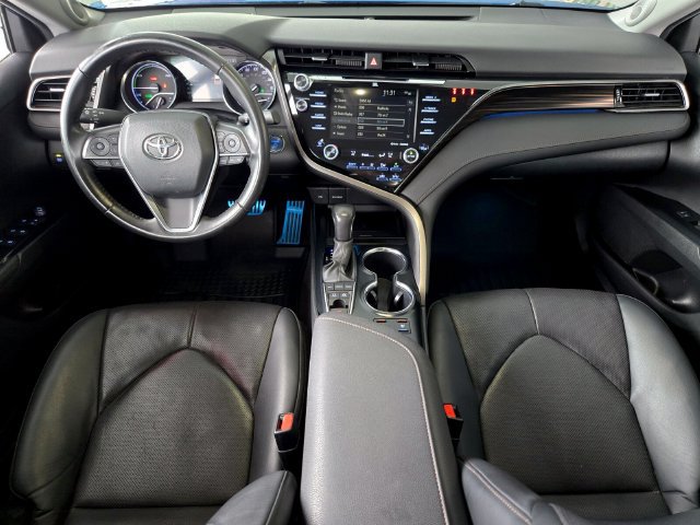Used 2020 Toyota Camry XLE w/ Driver Assist Package FWD image 14