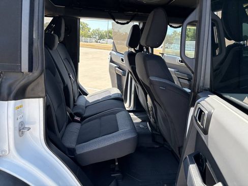 Used 2021 Ford Bronco Big Bend AWD/4WD image 17