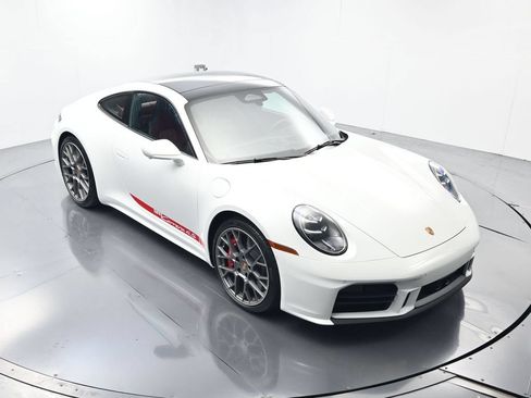 Certified 2026 Porsche 911 Carrera 4S AWD/4WD image 45