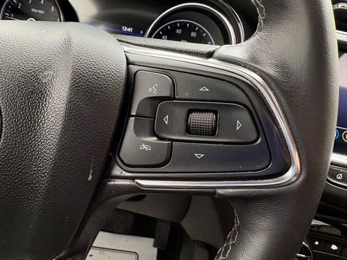 Used 2021 Buick Encore GX Select w/ Sport Touring Package image 30