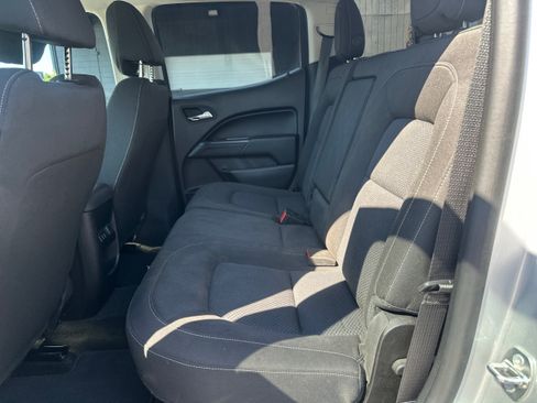 Used 2016 Chevrolet Colorado LT AWD/4WD image 10
