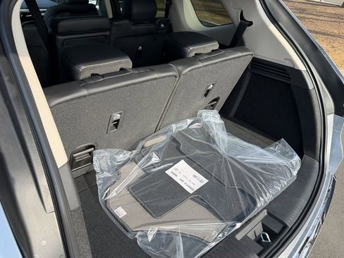 New 2026 Acura MDX Base image 28