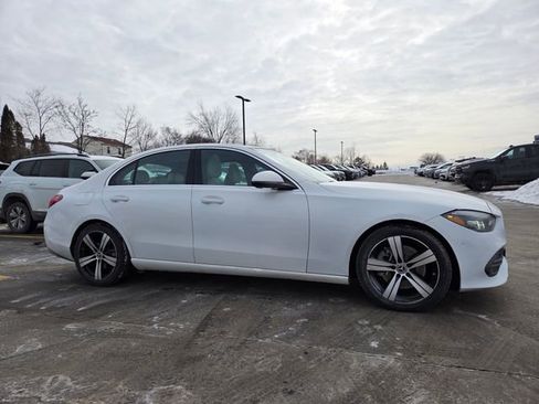 Used 2025 Mercedes-Benz C 300 4MATIC Sedan image 3
