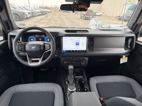 New 2026 Ford Bronco Base image 14