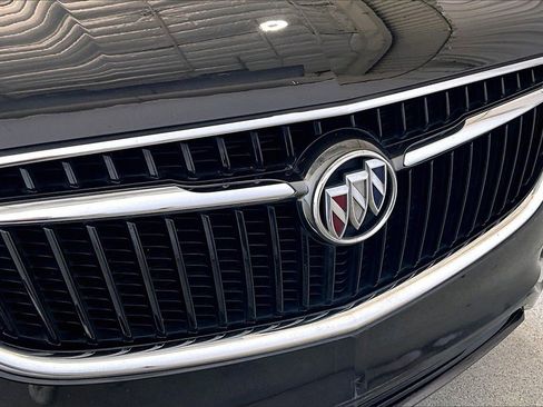 Used 2021 Buick Enclave Essence w/ Sound and Sites Package image 30