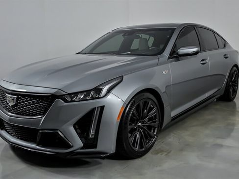 Used 2024 Cadillac CT5 V Blackwing w/ Driver Assist Package RWD image 6