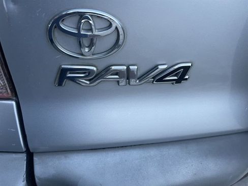 Used 2002 Toyota RAV4 LE image 23