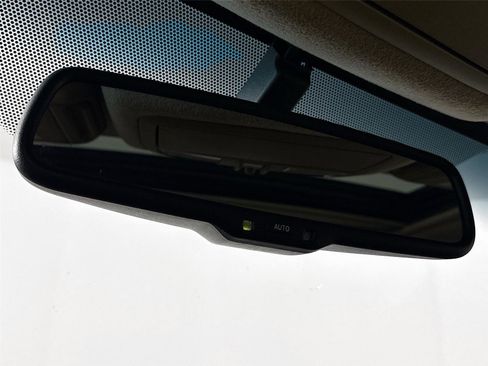 Used 2012 Toyota RAV4 Limited w/ Navigation Value Pkg image 39