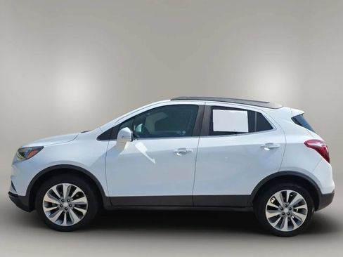 Used 2018 Buick Encore Preferred FWD image 5
