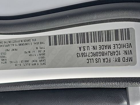 Used 2024 Jeep Grand Cherokee Limited image 34