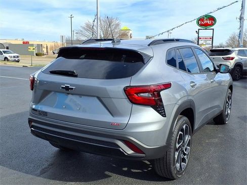 New 2026 Chevrolet Trax RS image 4