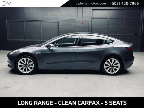Used 2018 Tesla Model 3 Long Range RWD image 4
