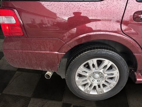 Used 2012 Ford Expedition Limited image 8