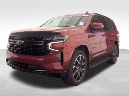 Used 2024 Chevrolet Tahoe RST w/ Luxury Package AWD/4WD image 2