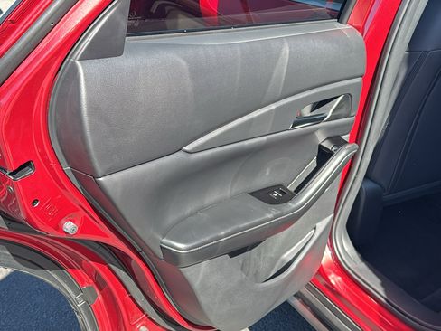 Certified 2025 MAZDA CX-30 AWD 2.5 S w/ Preferred Package image 17