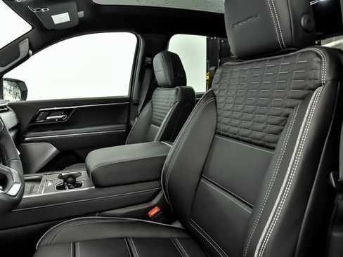 New 2025 GMC Sierra EV Denali image 6