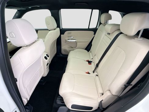 Certified 2026 Mercedes-Benz GLB 250 image 19
