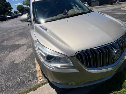 Used 2015 Buick Enclave Leather FWD image 6