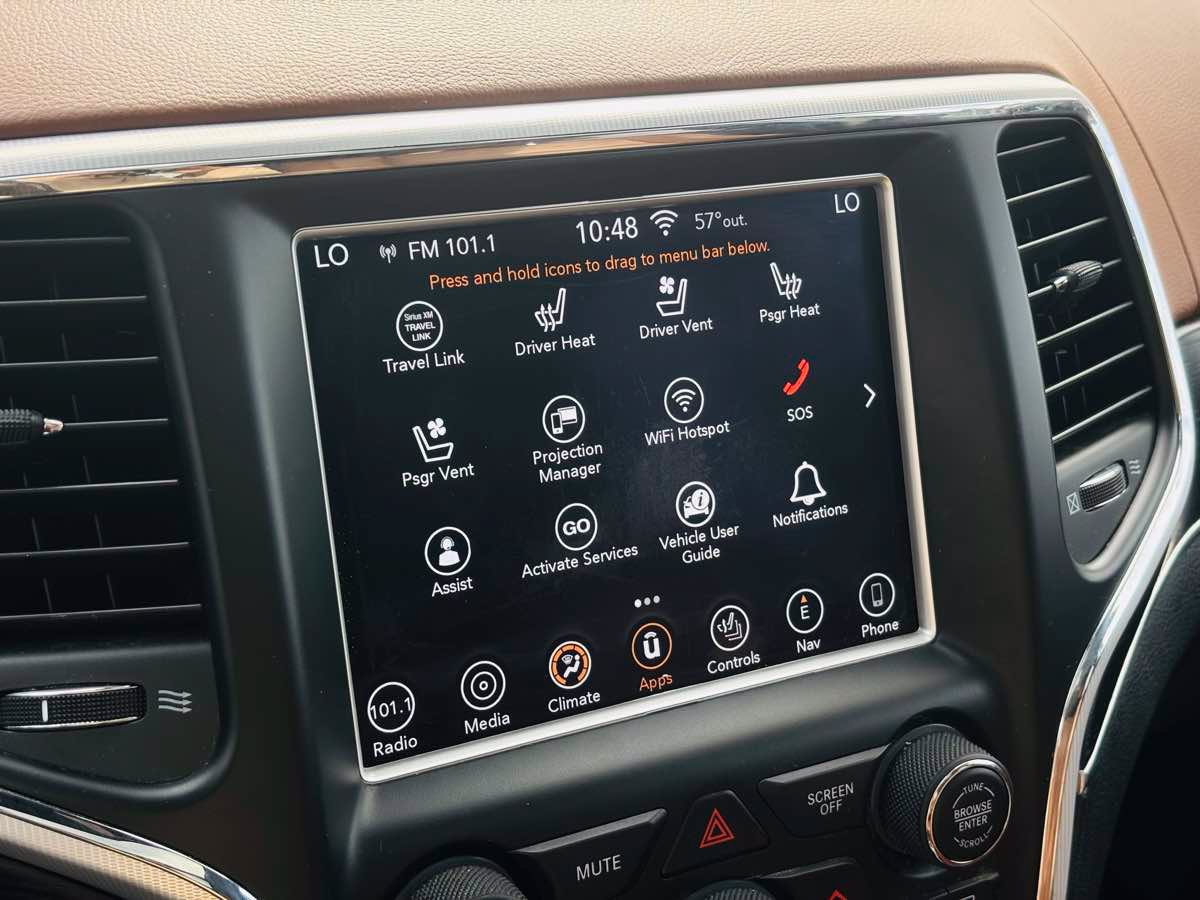Used 2018 Jeep Grand Cherokee Summit w/ Skid Plate Group AWD/4WD image 69