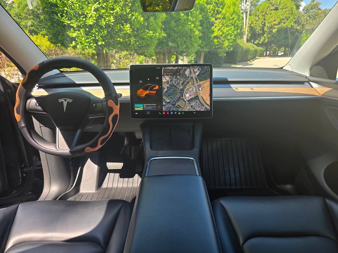 Used 2024 Tesla Model Y Long Range AWD/4WD image 14