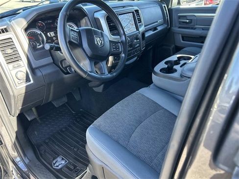Used 2018 RAM 1500 Big Horn image 15
