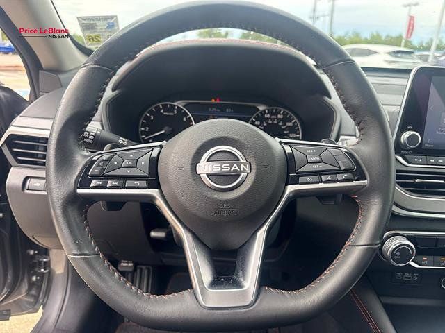 Certified 2023 Nissan Altima 2.5 SR FWD image 20