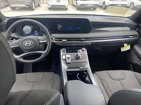 New 2025 Hyundai Palisade Calligraphy image 10