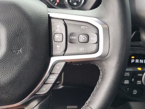 Used 2025 RAM 1500 Big Horn AWD/4WD image 30