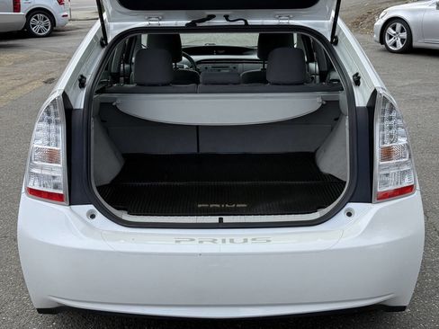 Used 2011 Toyota Prius Three image 5