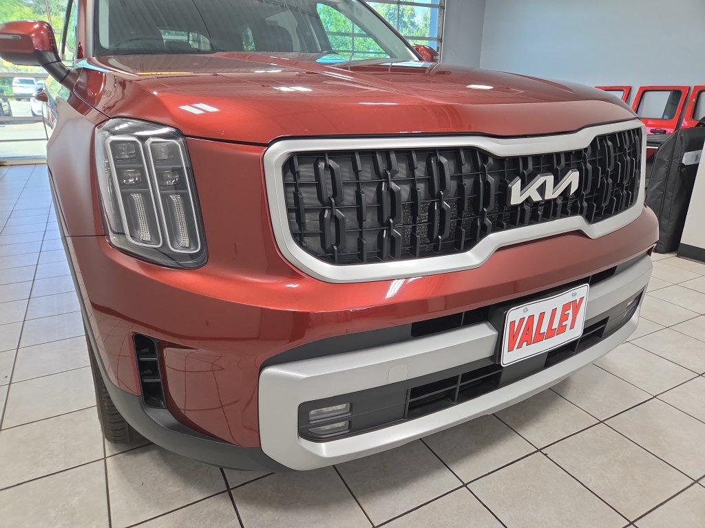 Used 2023 Kia Telluride AWD image 25