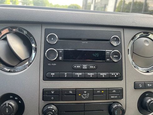Used 2016 Ford F250 XLT w/ XLT Value Package AWD/4WD image 15